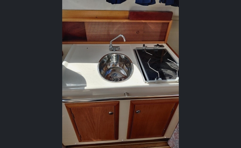 Bella Falcon 26 Fantino-kuva-8